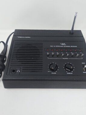 Vintage Realistic PRO-54 Patrolman Scanning Receiver Radio Shack 20-123 - Works